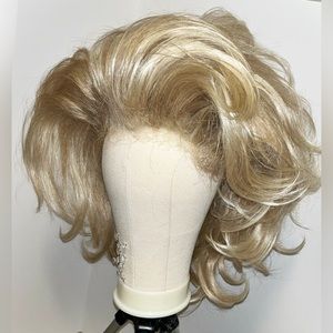 ROOTED HAIRLINE DRAG WIG